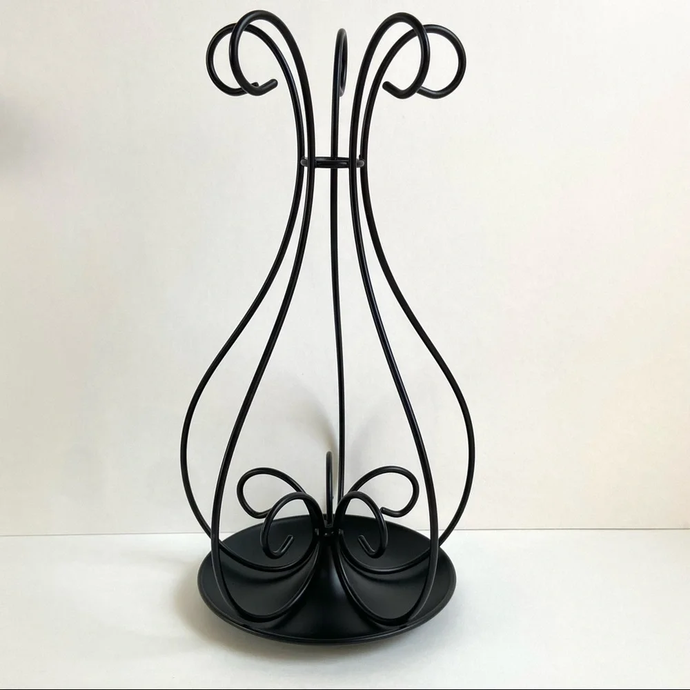 Umbra Design Scrolled Black Metal Jewelry Stand/Organizer